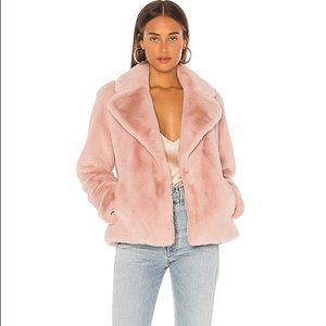 Soia & Kyo Emanuela faux fur jacket in Quartz